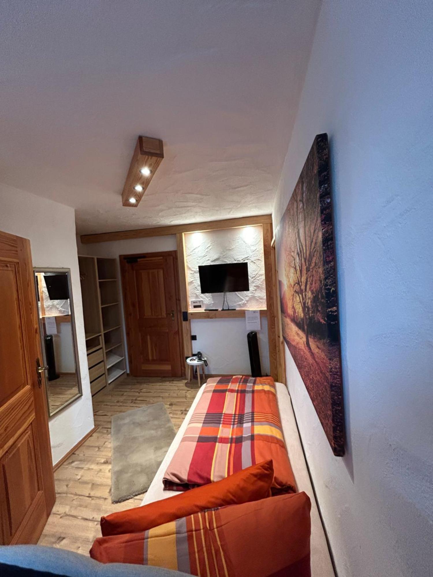 Hotel-Hauensteiner-Hof Extérieur photo