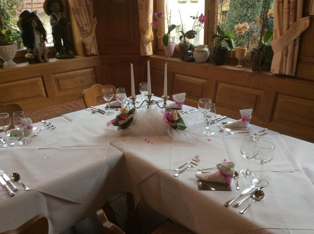 Hotel-Hauensteiner-Hof Extérieur photo